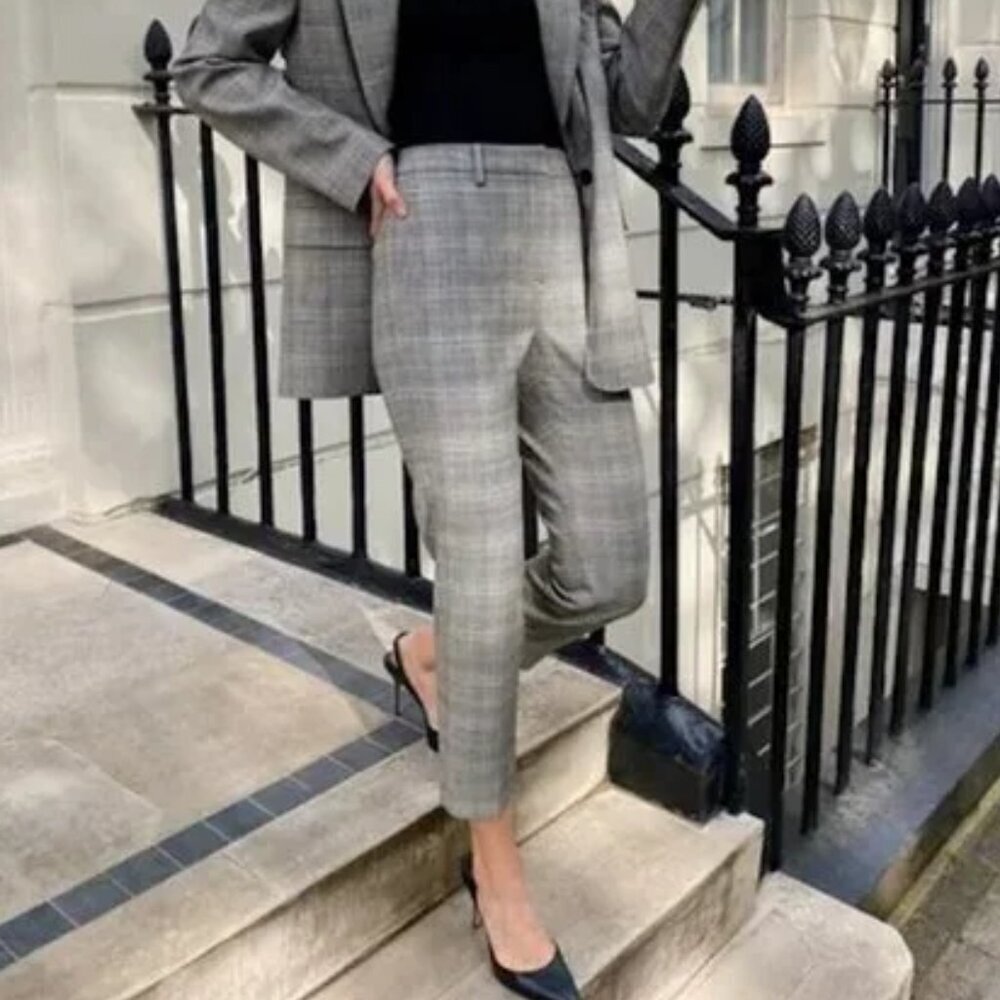Aritzia Babaton Gray Plaid Quentin Crop Ankle Trouser Dress Pants - Sz 0